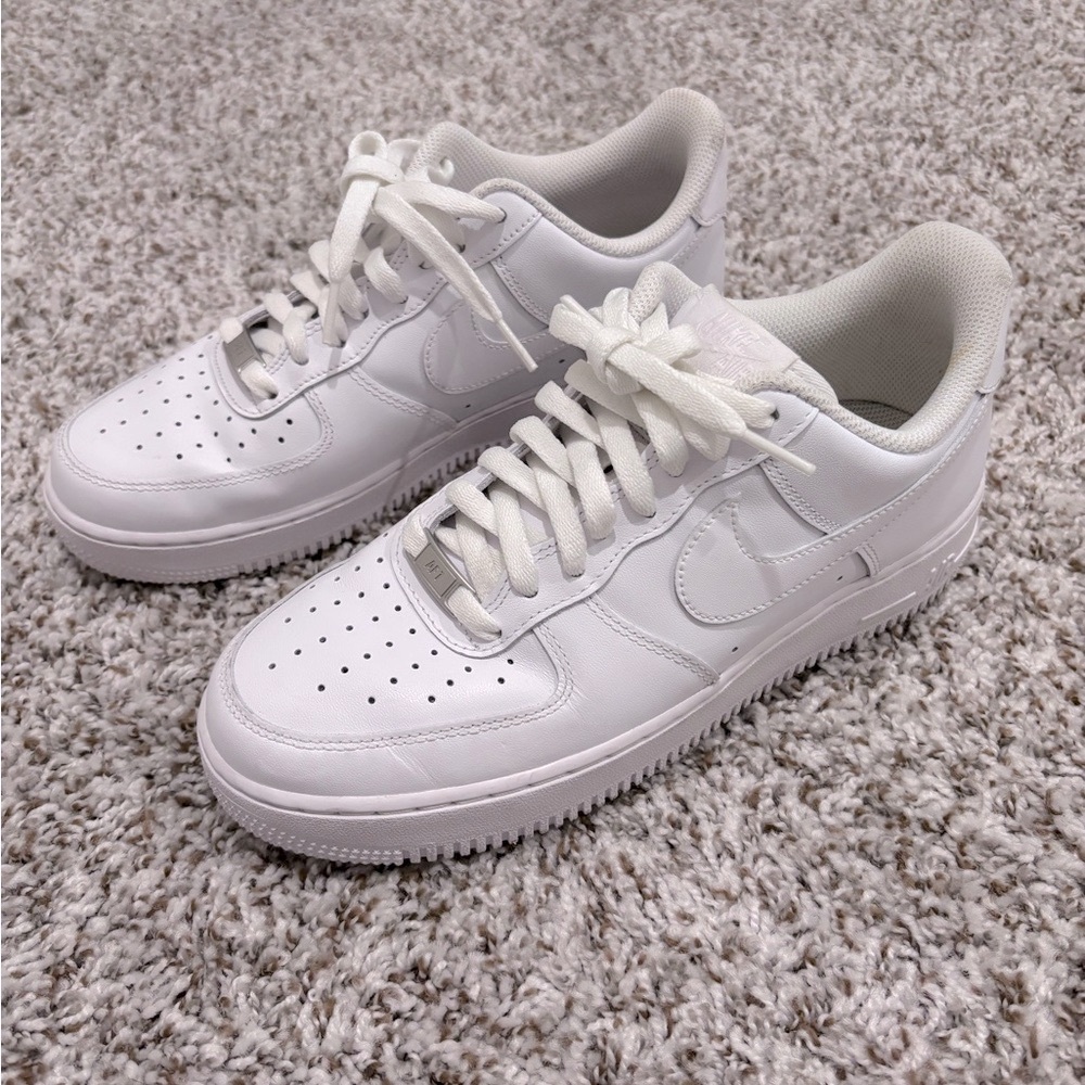 🚫SOLD🚫 Nike Air Force 1’s men’s size 8 - Picture 1 of 8